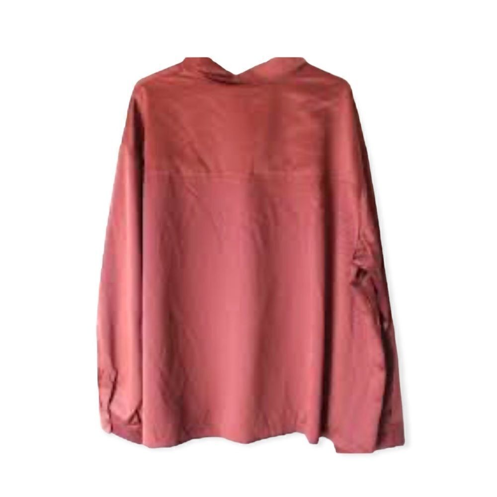 Chic Button Down Blouse - Picture 2 of 5